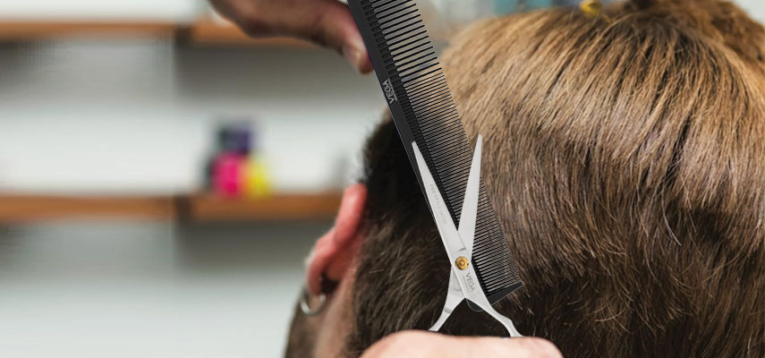 Carbon Fine Cutting Comb
