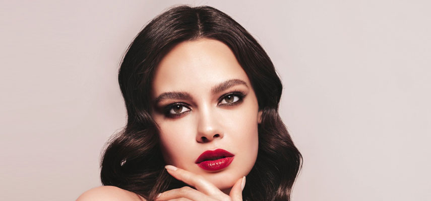 Model with makeup Brush