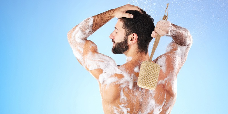Using Sisal Sponge Bath Brush