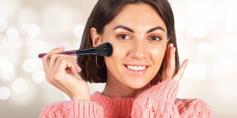 Woman-Using-Vega-Makeup-Brush